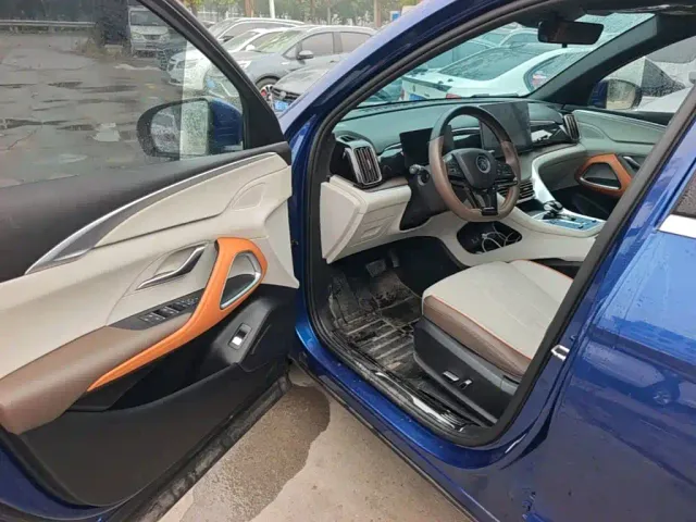 BYD Song Pro — Фото автомобиля 15