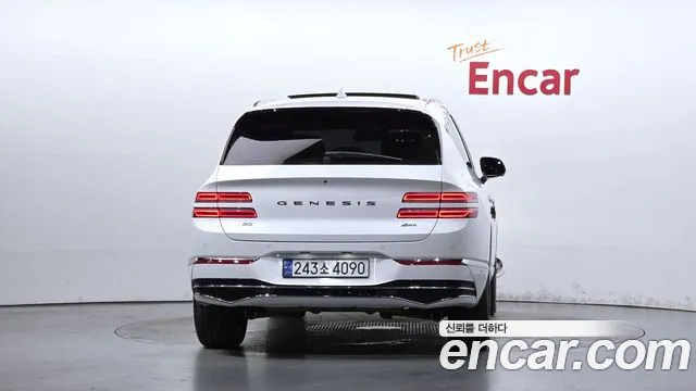Genesis GV80 — Фото автомобиля 4