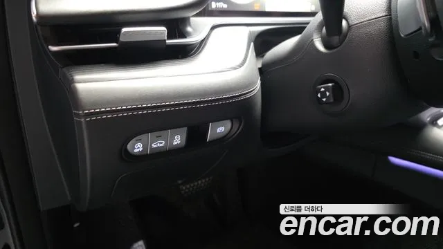 Genesis G90 Бензин 3.5 турбо AWD — Фото автомобиля 22