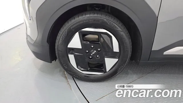 Kia EV3 — Фото автомобиля 5