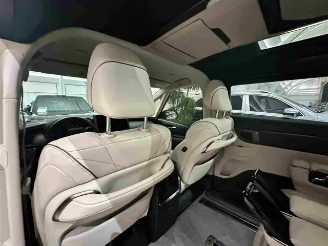 Toyota Alphard — Фото автомобиля 7