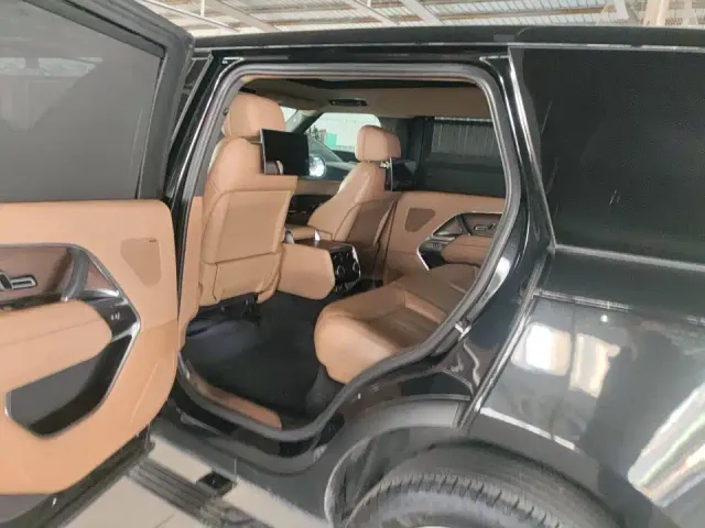 Land Rover Range Rover — Фото автомобиля 6