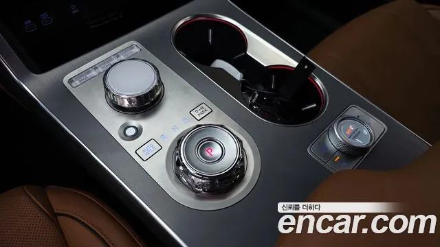 Genesis GV80 2.5T Бензин AWD — Фото автомобиля 9