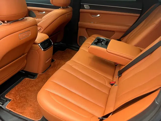 Aito M7 — Фото автомобиля 10