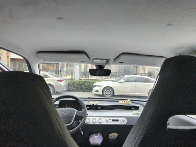 Wuling Hongguang Mini EV — Фото автомобиля 19
