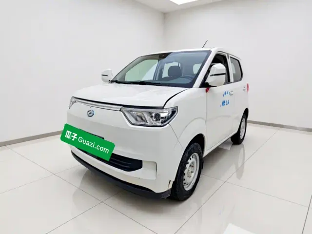 Фотография автомобиля — Ruichi New Energy EC75