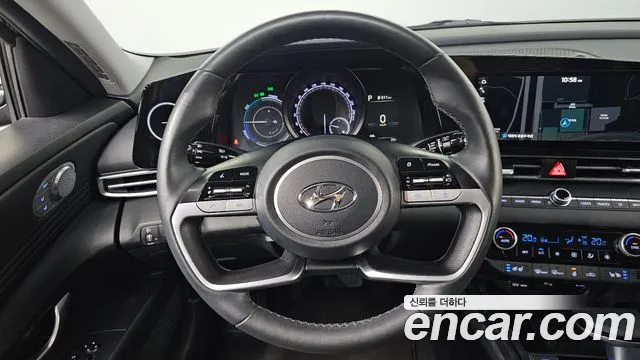 Hyundai Avante CN7 — Фото автомобиля 14