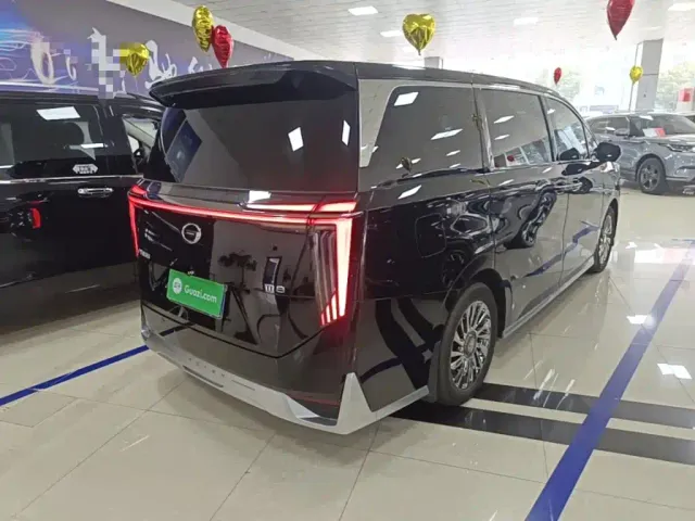 GAC Trumpchi M8 — Фото автомобиля 6