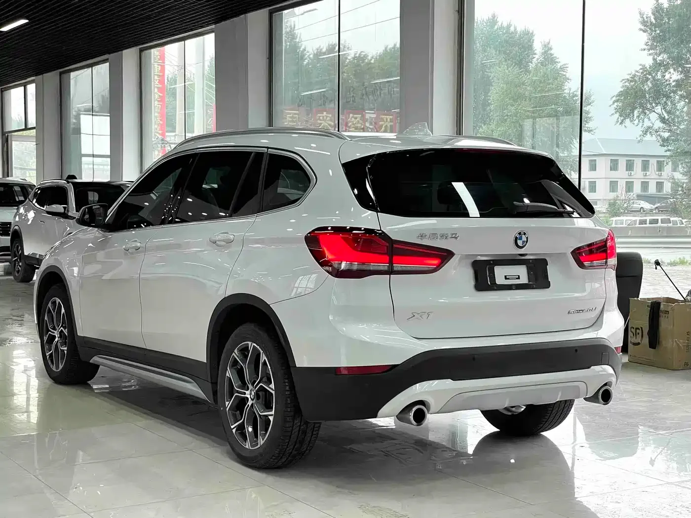 BMW BMW X1 2022 sDrive20Li Fashion — Фото автомобиля 4