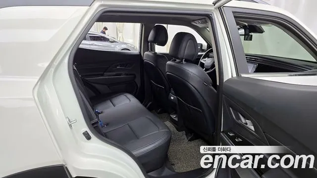 KG_Mobility_Ssangyong KORANDO — Фото автомобиля 12