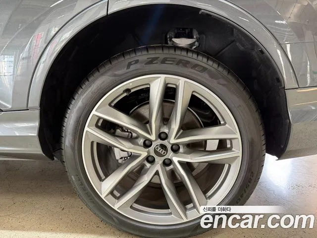 Audi Q7 55 TFSI quattro Premium — Фото автомобиля 20