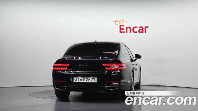 Genesis G80 Бензин 3.5 турбо AWD — Фото автомобиля 3