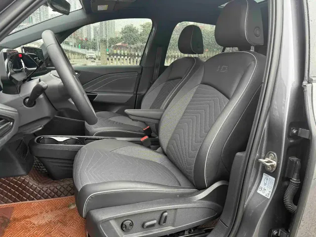 Volkswagen ID.3 — Фото автомобиля 6