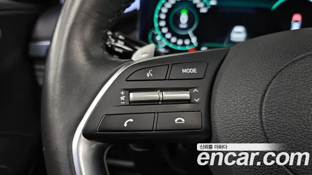 Hyundai Grandeur (New) Hybrid — Фото автомобиля 16