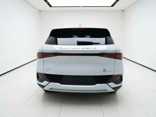 BYD Yuan PLUS — Фото автомобиля 5