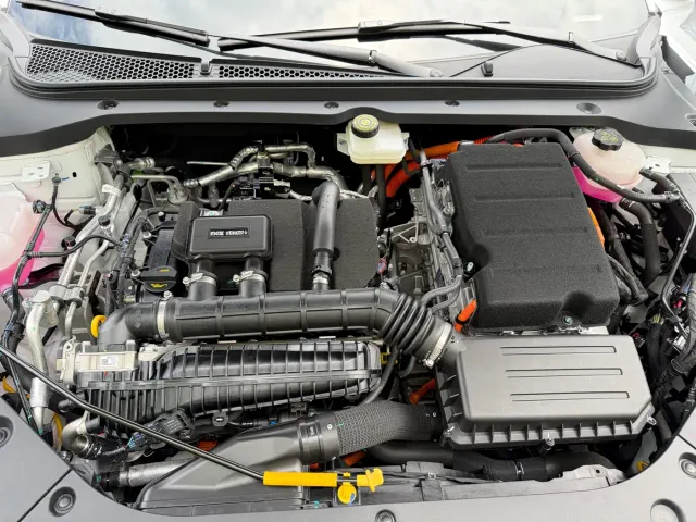 BYD Seal 06 — Фото автомобиля 20