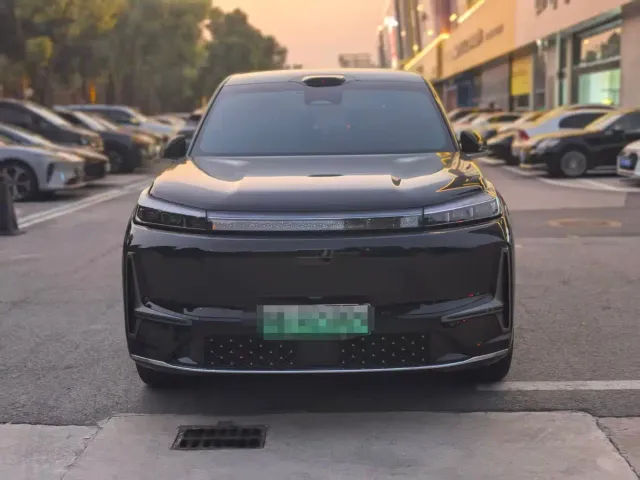 Geely Galaxy M9 — Фото автомобиля 2