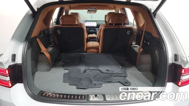 Genesis GV80 2.5T Бензин 2WD — Фото автомобиля 15