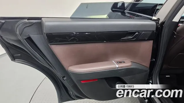 Hyundai Grandeur GN7 — Фото автомобиля 14
