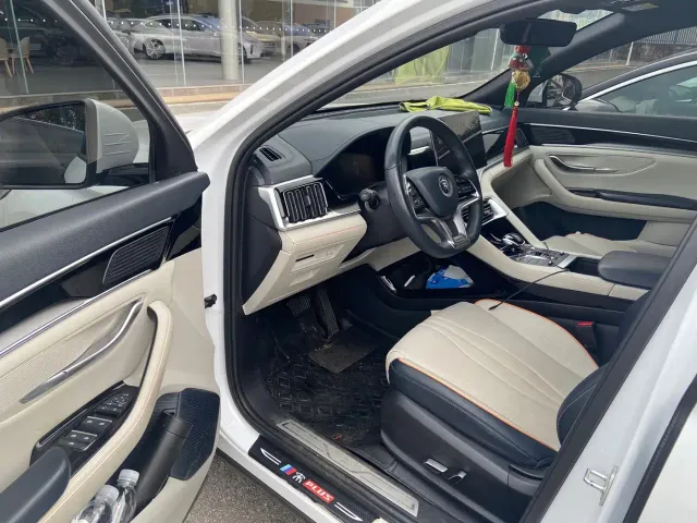 BYD Song PLUS — Фото автомобиля 5