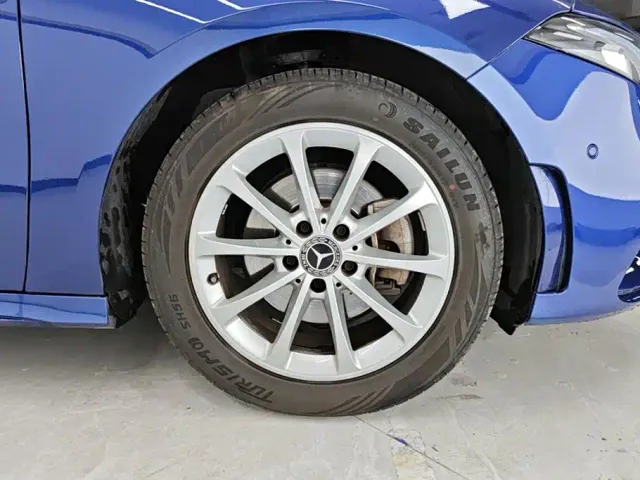Mercedes-Benz A-Class — Фото автомобиля 6