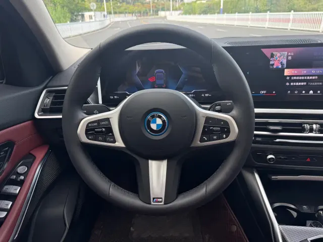 BMW i3 — Фото автомобиля 17