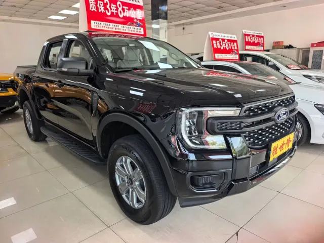 Ford Ranger — Фото автомобиля 3