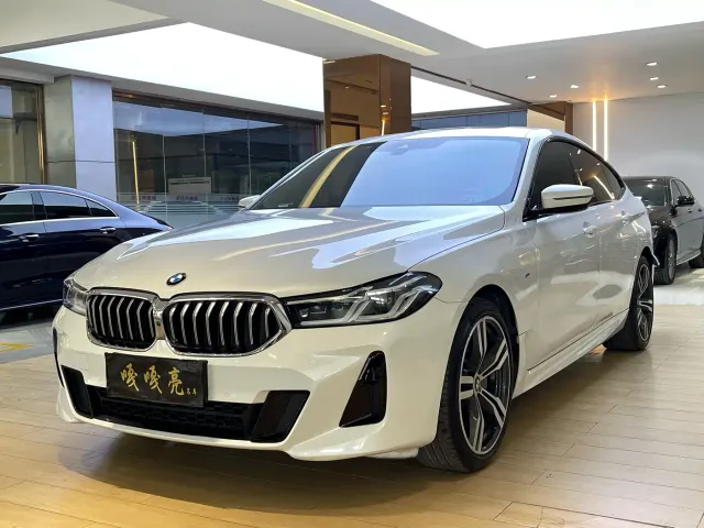 Фотография автомобиля — BMW 6 Series Gran Turismo