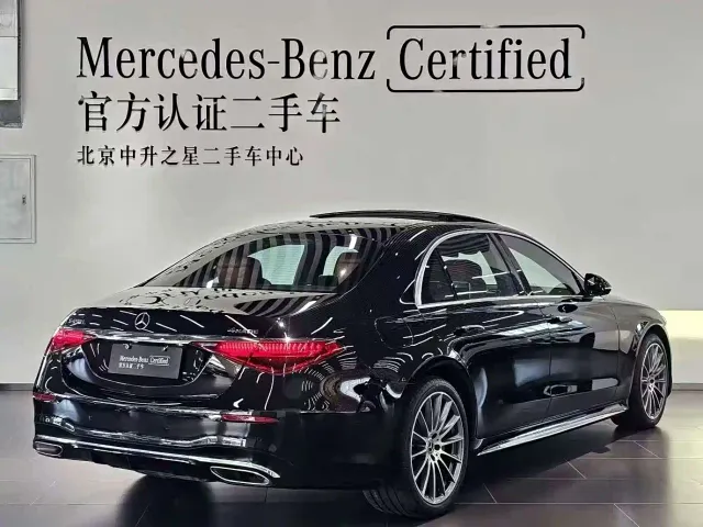 Mercedes-Benz S-Class — Фото автомобиля 3