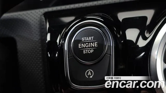 Mercedes-Benz A-Class W177 — Фото автомобиля 30