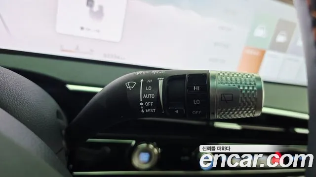 Genesis GV70 2.5T Бензин 2WD — Фото автомобиля 25
