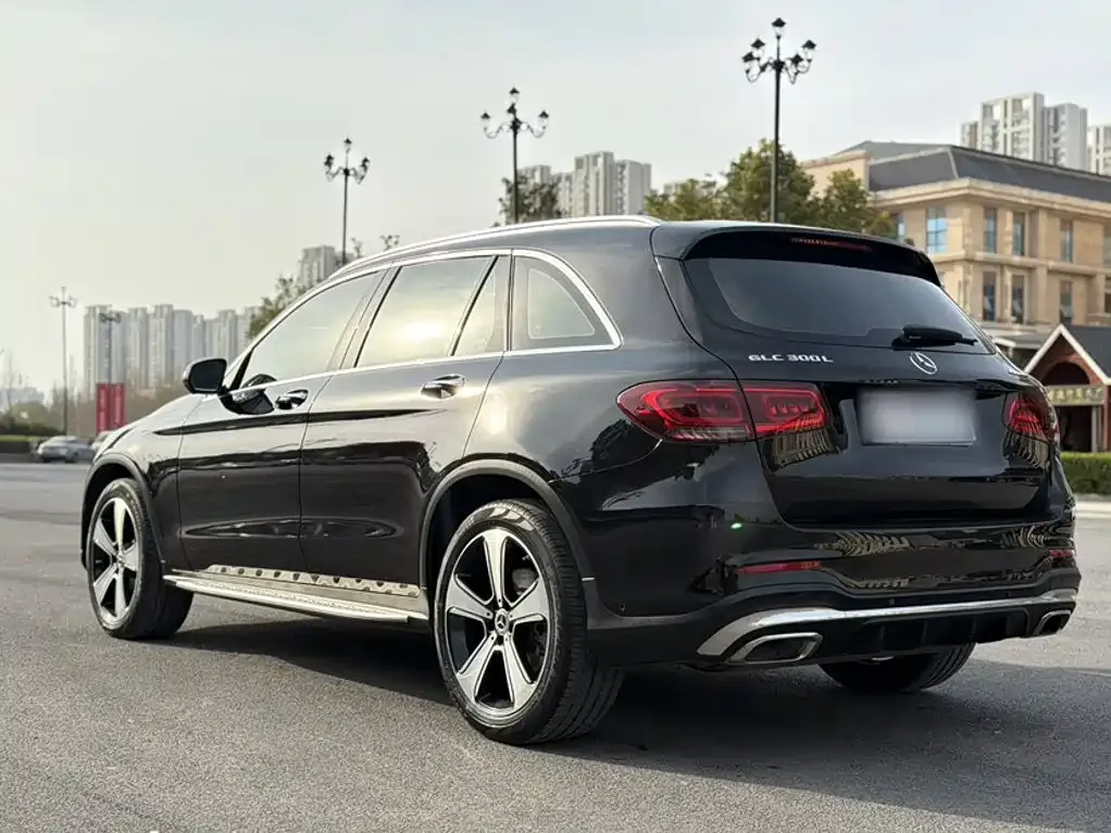 Mercedes-Benz Mercedes-Benz GLC 2022 Third Facelift GLC 300 L 4MATIC Luxury Model — Фото автомобиля 6