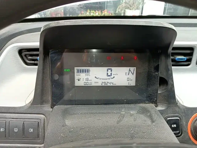 Wuling Hongguang Mini EV — Фото автомобиля 11