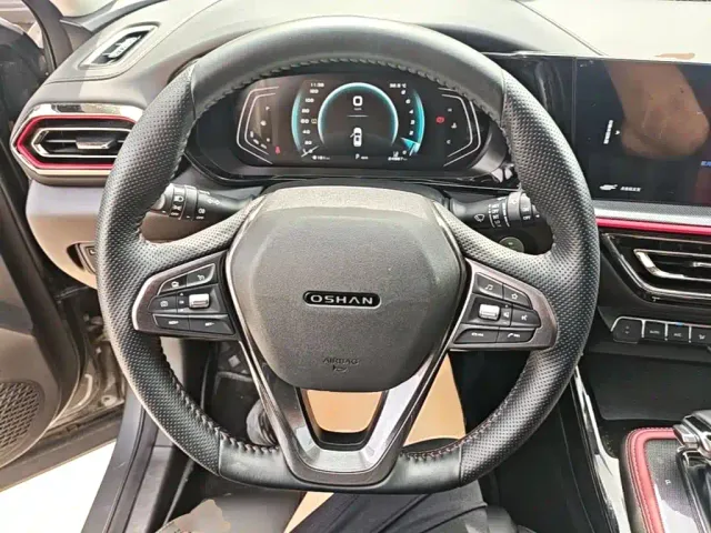 Changan Oushang X5 — Фото автомобиля 6