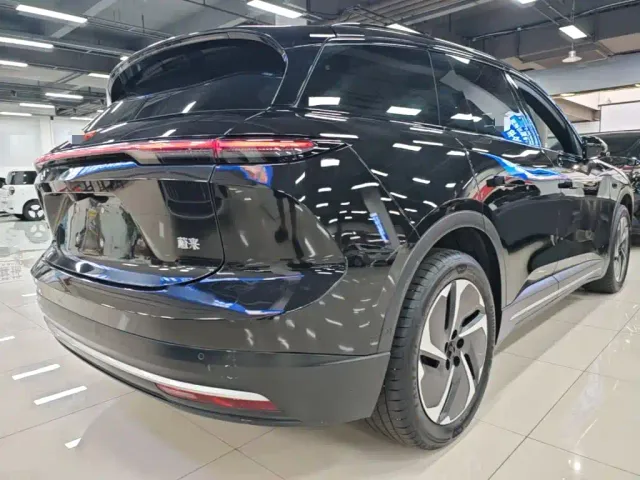 Nio ES6 — Фото автомобиля 6