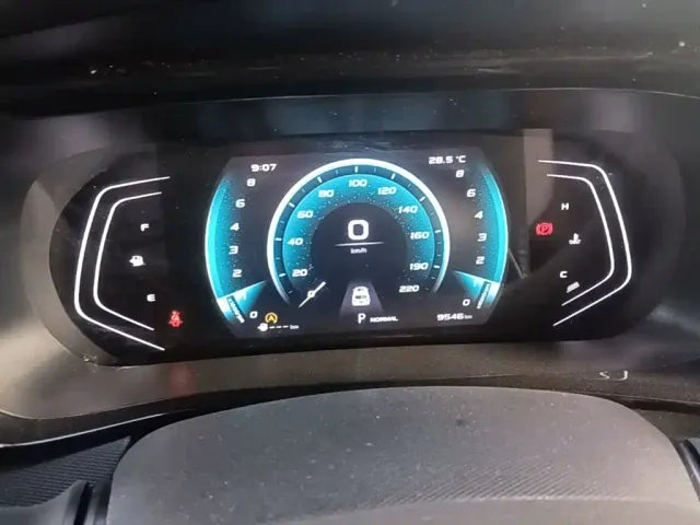 Changan Oushang X5 — Фото автомобиля 11