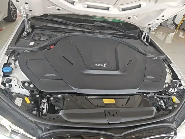 BMW i3 — Фото автомобиля 19