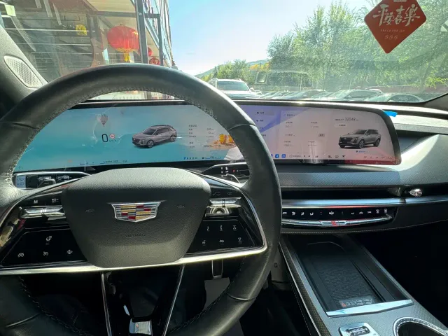 Cadillac XT5 — Фото автомобиля 19
