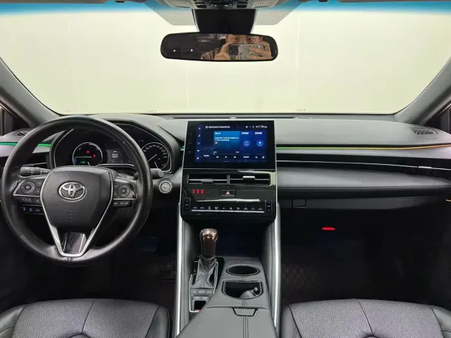Toyota Avalon — Фото автомобиля 29