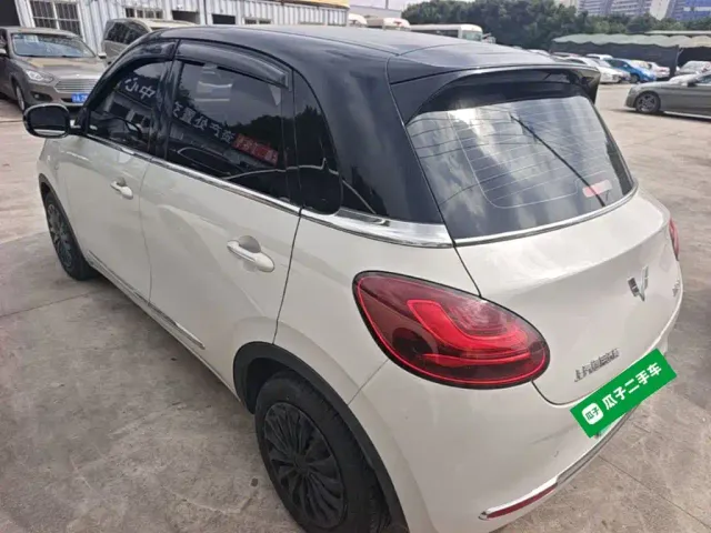 Wuling Bingo — Фото автомобиля 4