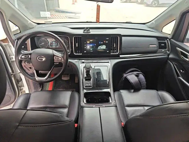 GAC Trumpchi M8 — Фото автомобиля 9