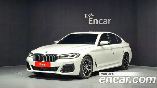 Фотография автомобиля — BMW 5 Series G30