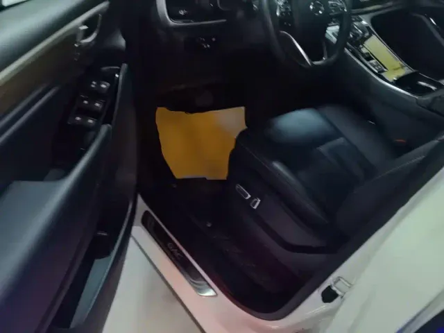GAC Trumpchi M8 — Фото автомобиля 15