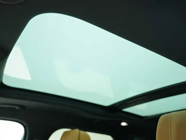 Land Rover Range Rover Velar — Фото автомобиля 11