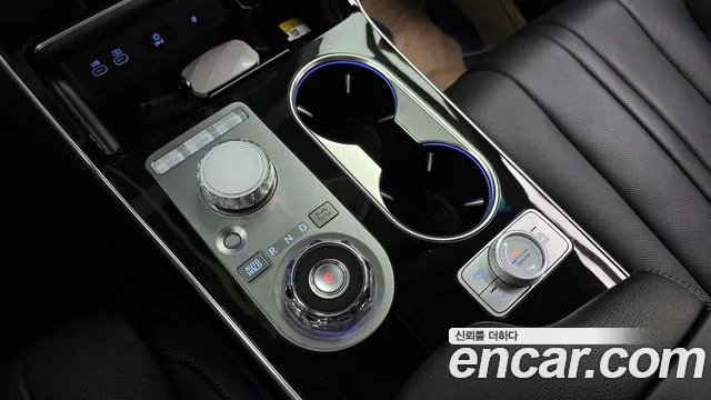 Genesis GV80 2.5T Бензин AWD — Фото автомобиля 8