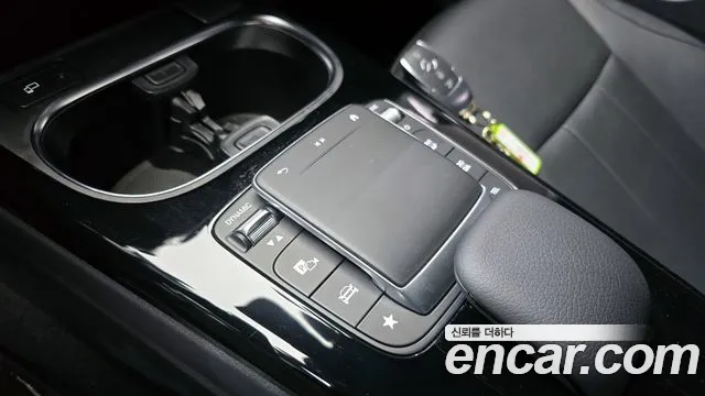 Mercedes-Benz A-Class — Фото автомобиля 18