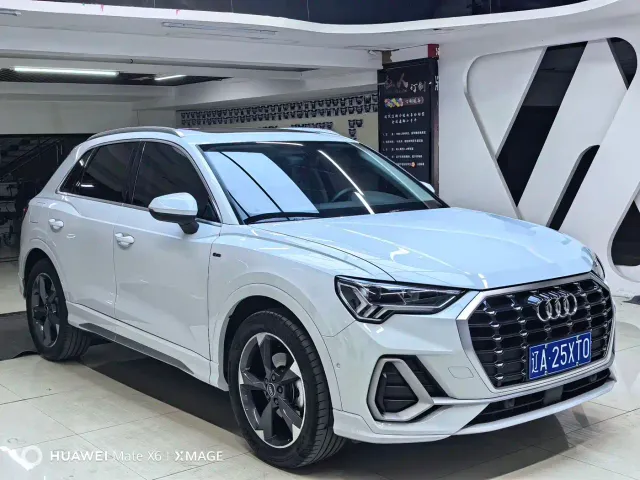 Audi Q3 — Фото автомобиля 3