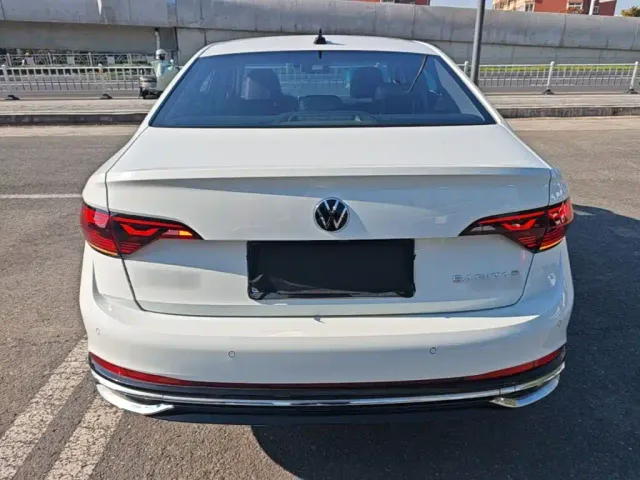 Volkswagen Sagitar — Фото автомобиля 5