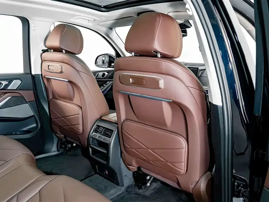 BMW BMW X5 2023 xDrive 30Li Premium M Sport Package — Фото автомобиля 22