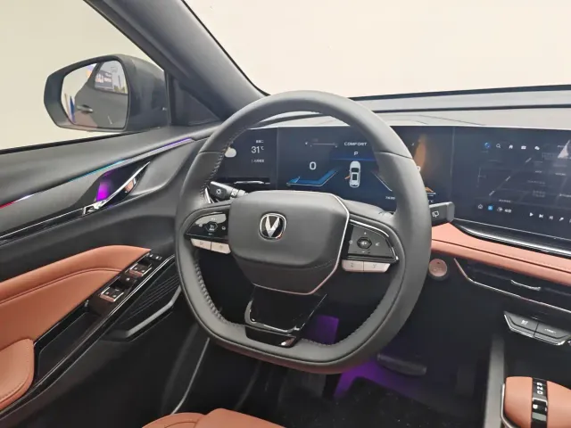 Changan X5 Plus — Фото автомобиля 16